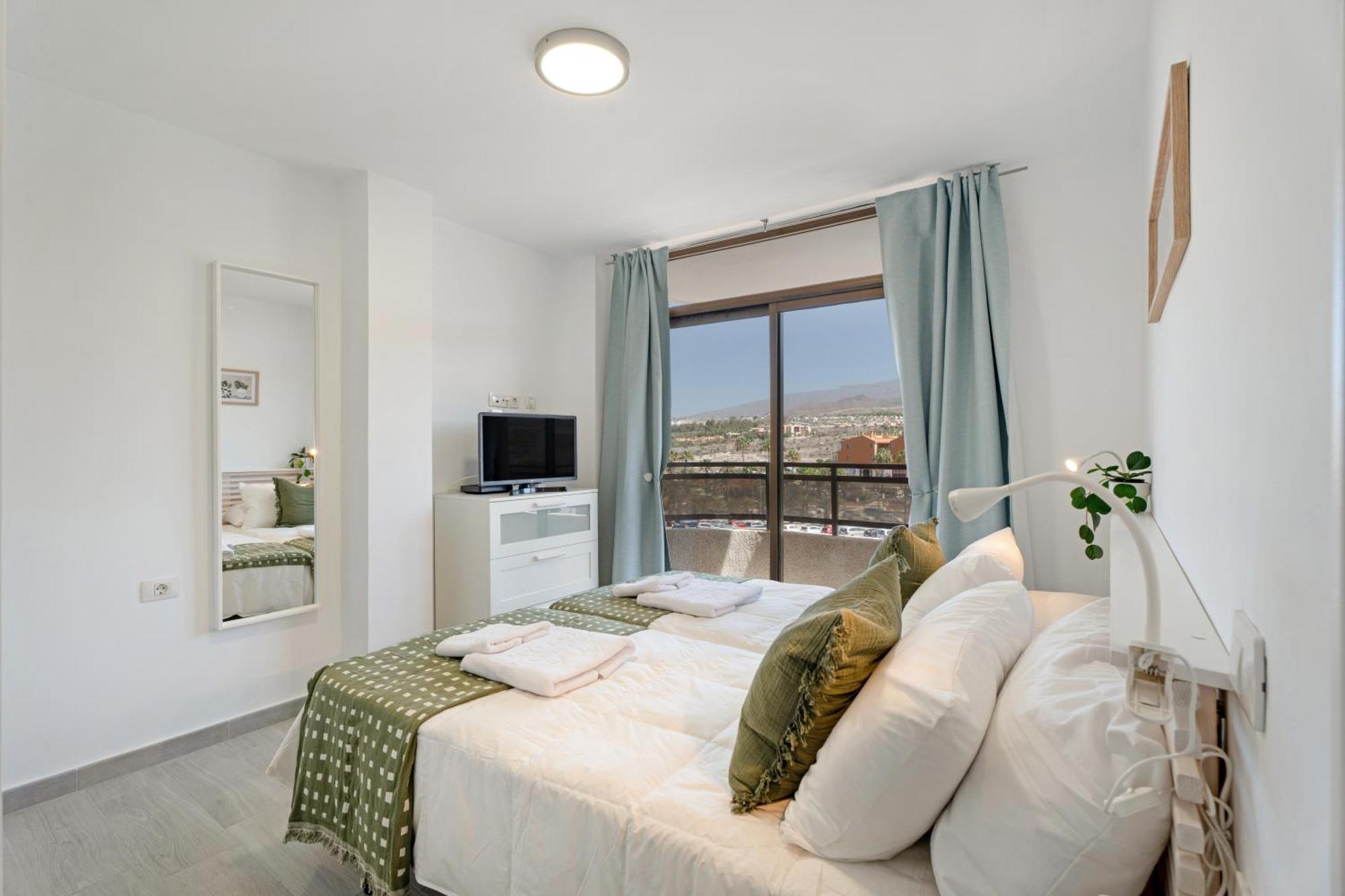 Apto Shasha Los Cristianos By Paramount Holidays Arona  Esterno foto